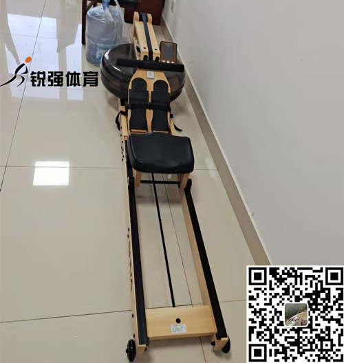 淄博某小(xiǎo)區(qū)業(yè)主在銳強體(tǐ)育選購(gòu)的(de)劃船(chuán)機(jī)